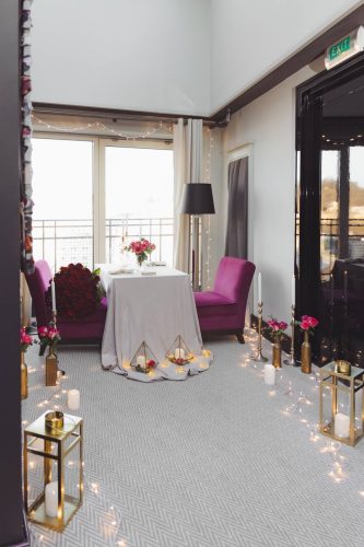 Вишукане освідчення у ресторані з панорамою