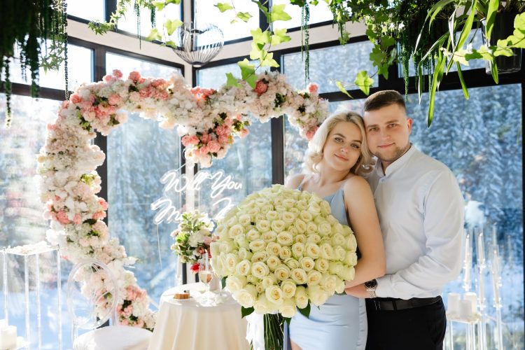 Ніжне освідчення в ресторані в Буковелі